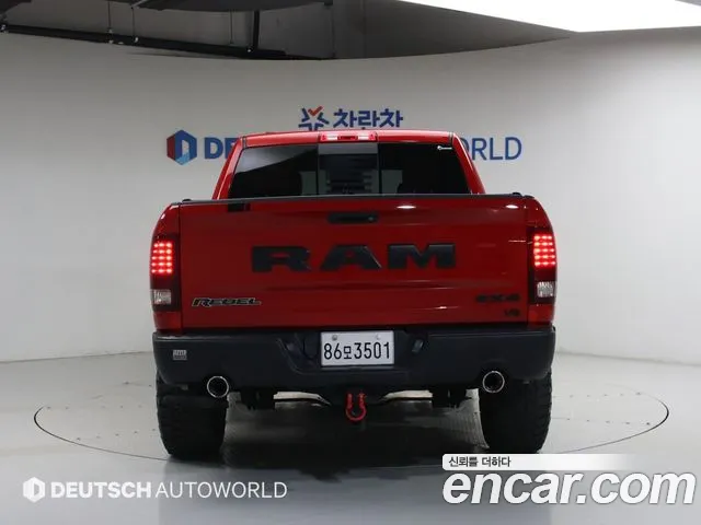 Dodge Ram Pick Up 2017 — фото 4