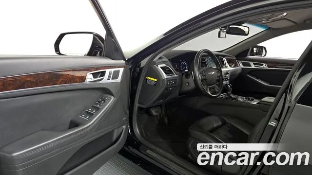 Hyundai Genesis 2016 — фото 10