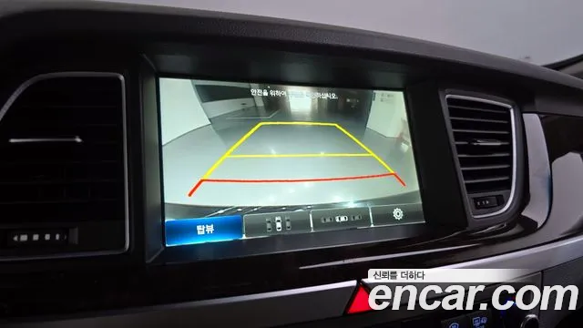 Hyundai Genesis 2016 — фото 14