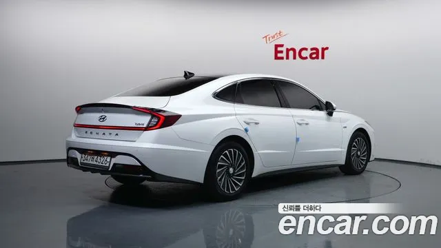 Hyundai Sonata 2020 — фото 2