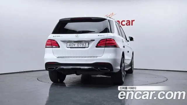 Mercedes-Benz GLE-Class 2016 — фото 4