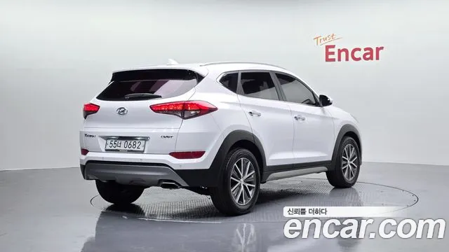 Hyundai Tucson 2017 — фото 2