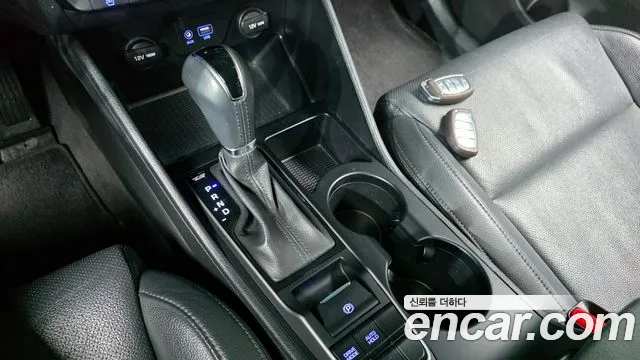 Hyundai Tucson 2017 — фото 12