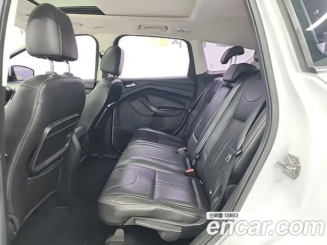 Ford Kuga 2016 — фото 20