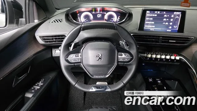 Peugeot 5008 2024 — фото 13