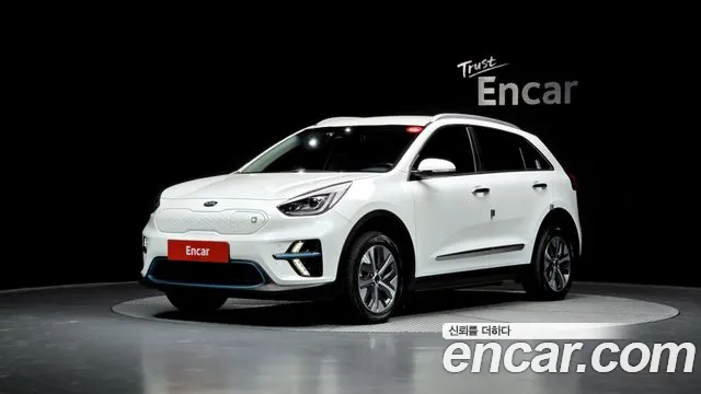 Kia Niro 2021 — фото 1