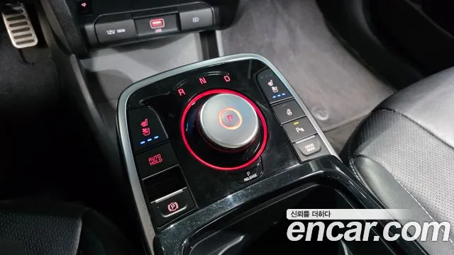Kia Niro 2021 — фото 12
