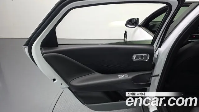 Hyundai Ioniq6 2023 — фото 15