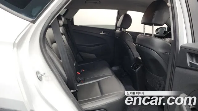 Hyundai Tucson 2019 — фото 17