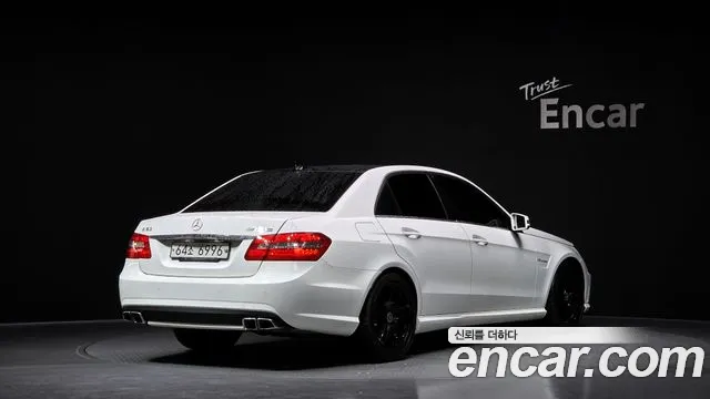 Mercedes-Benz E-Class 2013 — фото 2