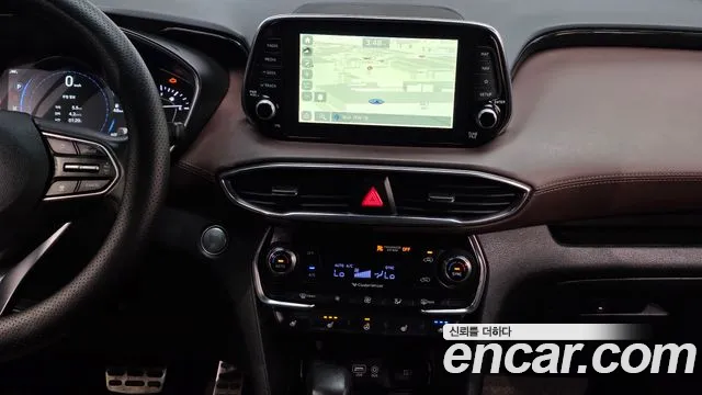 Hyundai Santafe 2019 — фото 20