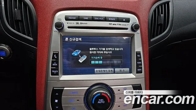 Hyundai Genesis 2010 — фото 14