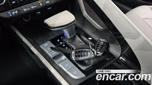 Hyundai AVANTE 2021 — фото 9