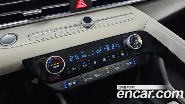 Hyundai AVANTE 2021 — фото 16
