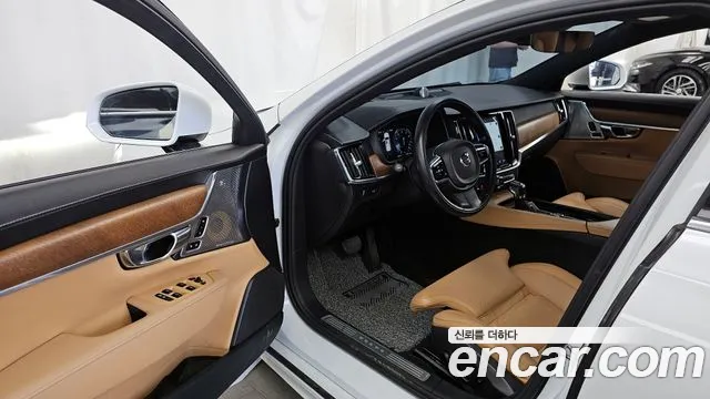 Volvo S90 2019 — фото 10
