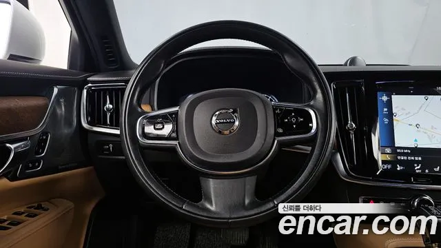 Volvo S90 2019 — фото 13