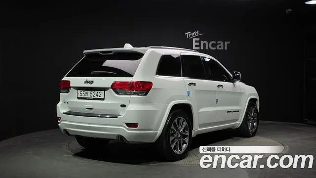 Jeep Cherokee 2018 — фото 2