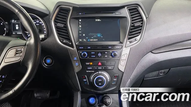Hyundai Santafe 2016 — фото 20