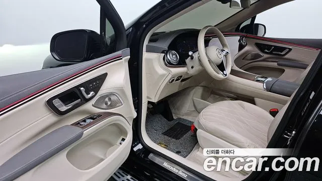 Mercedes-Benz EQS 2023 — фото 12
