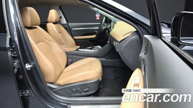 Hyundai Sonata 2020 — фото 11