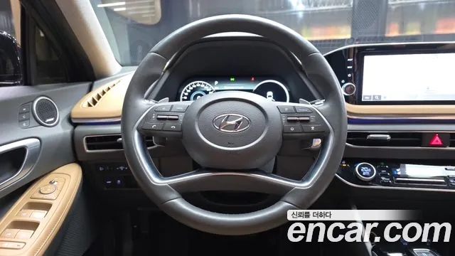 Hyundai Sonata 2020 — фото 13