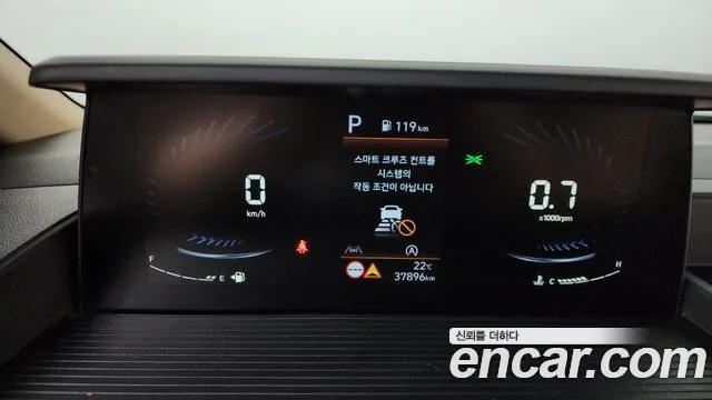 Hyundai Staria 2023 — фото 11
