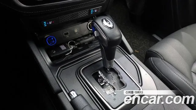 KG_Mobility_Ssangyong Rexton 2020 — фото 12