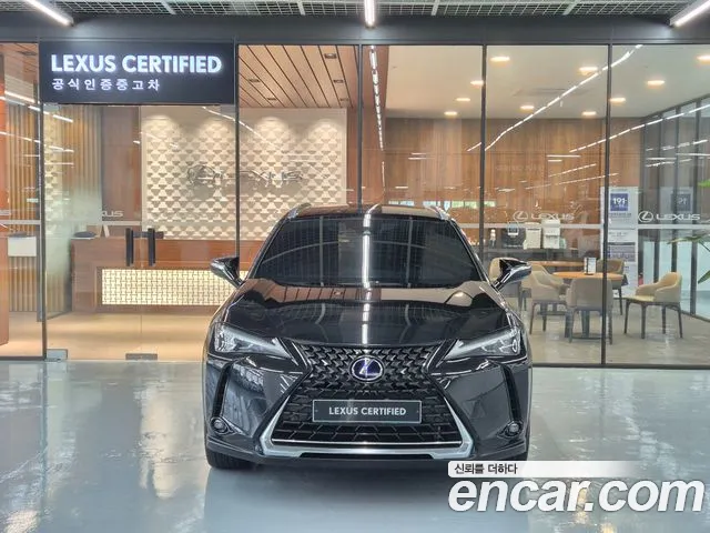 Lexus UX 2022 — фото 3