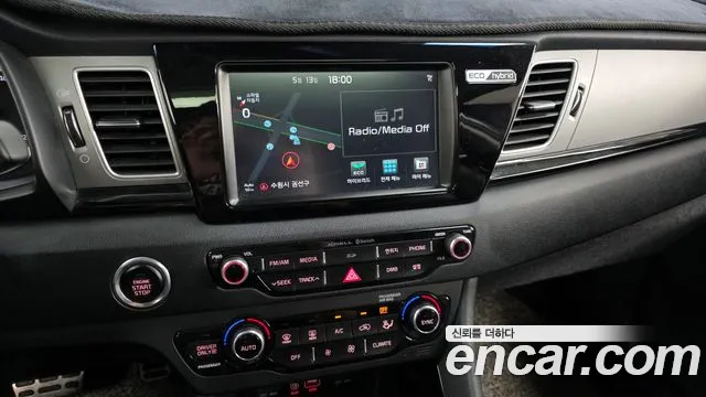 Kia Niro 2017 — фото 20