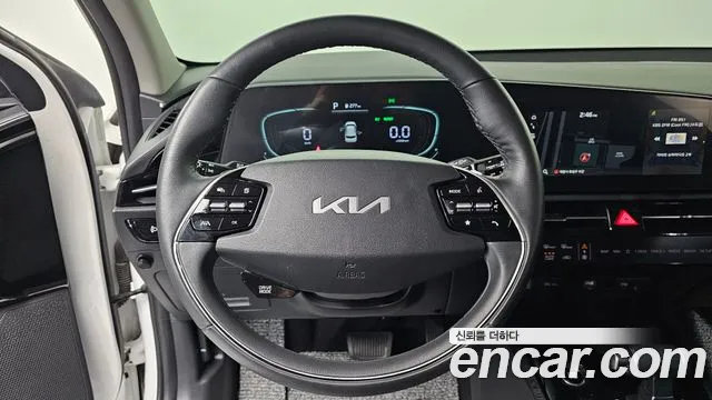 Kia Niro 2022 — фото 20