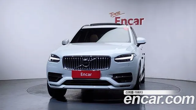 Volvo XC90 2021 — фото 3