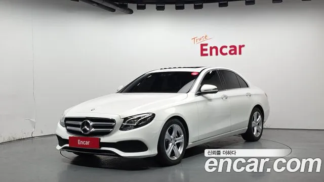 Mercedes-Benz E-Class 2017 — фото 1