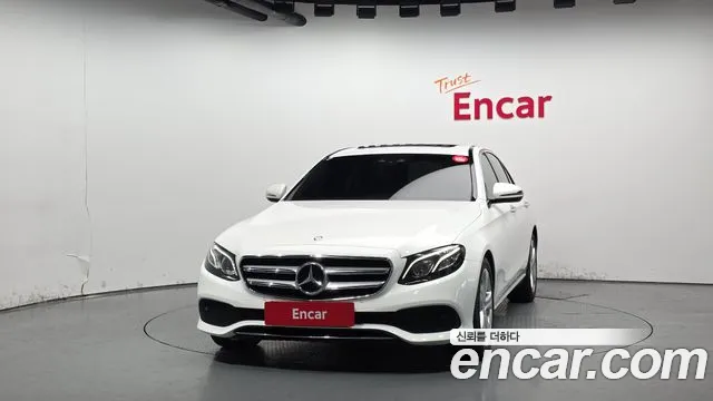 Mercedes-Benz E-Class 2017 — фото 3