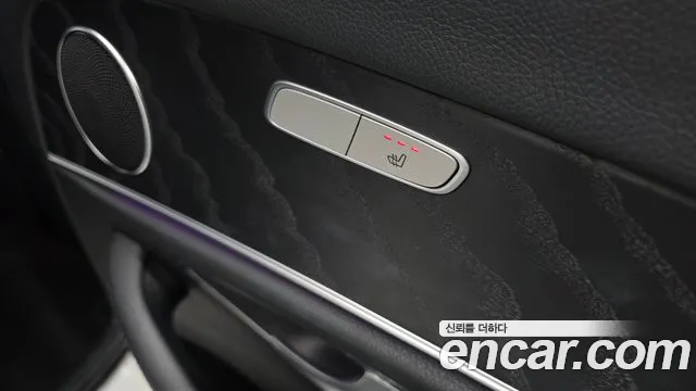 Mercedes-Benz E-Class 2017 — фото 19