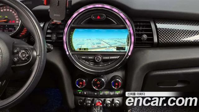 Mini Cooper 2015 — фото 17