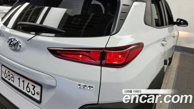 Hyundai Kona 2018 — фото 9