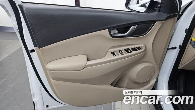Hyundai Kona 2018 — фото 14
