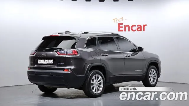 Jeep Cherokee 2019 — фото 2