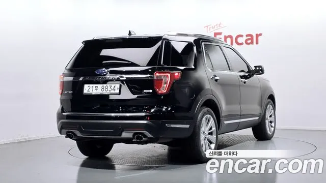 Ford Explorer 2018 — фото 2