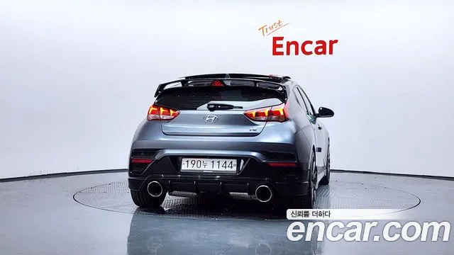 Hyundai Veloster 2020 — фото 4