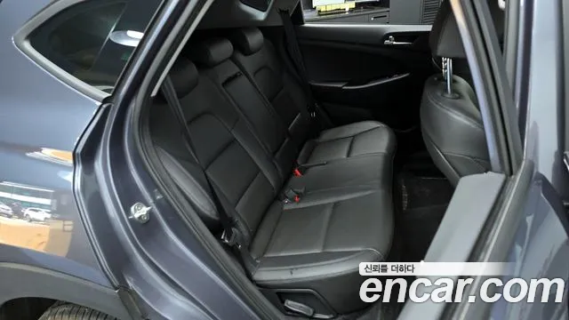 Hyundai Tucson 2020 — фото 17