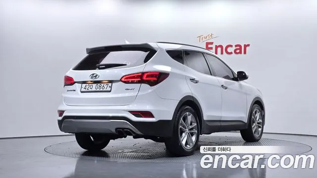 Hyundai Santafe 2016 — фото 2