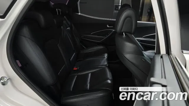 Hyundai Santafe 2016 — фото 17