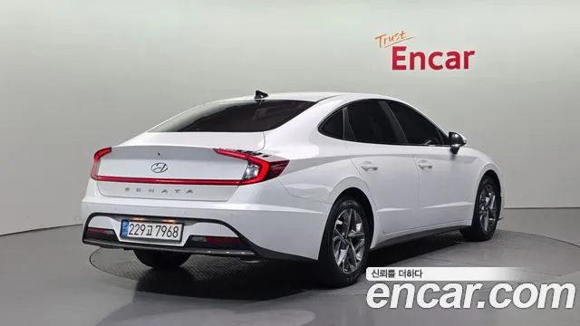 Hyundai Sonata 2022 — фото 2