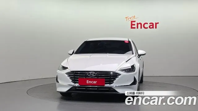 Hyundai Sonata 2022 — фото 3