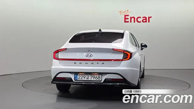 Hyundai Sonata 2022 — фото 4
