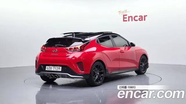 Hyundai Veloster 2018 — фото 2