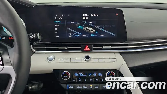 Hyundai AVANTE 2021 — фото 12