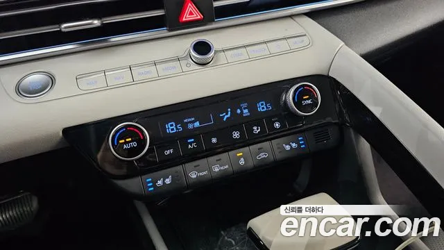 Hyundai AVANTE 2021 — фото 16
