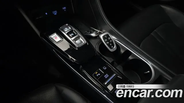 Hyundai Sonata 2022 — фото 12